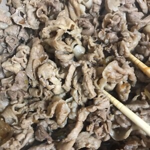 ボリューム満点！豚肉甘辛炒め